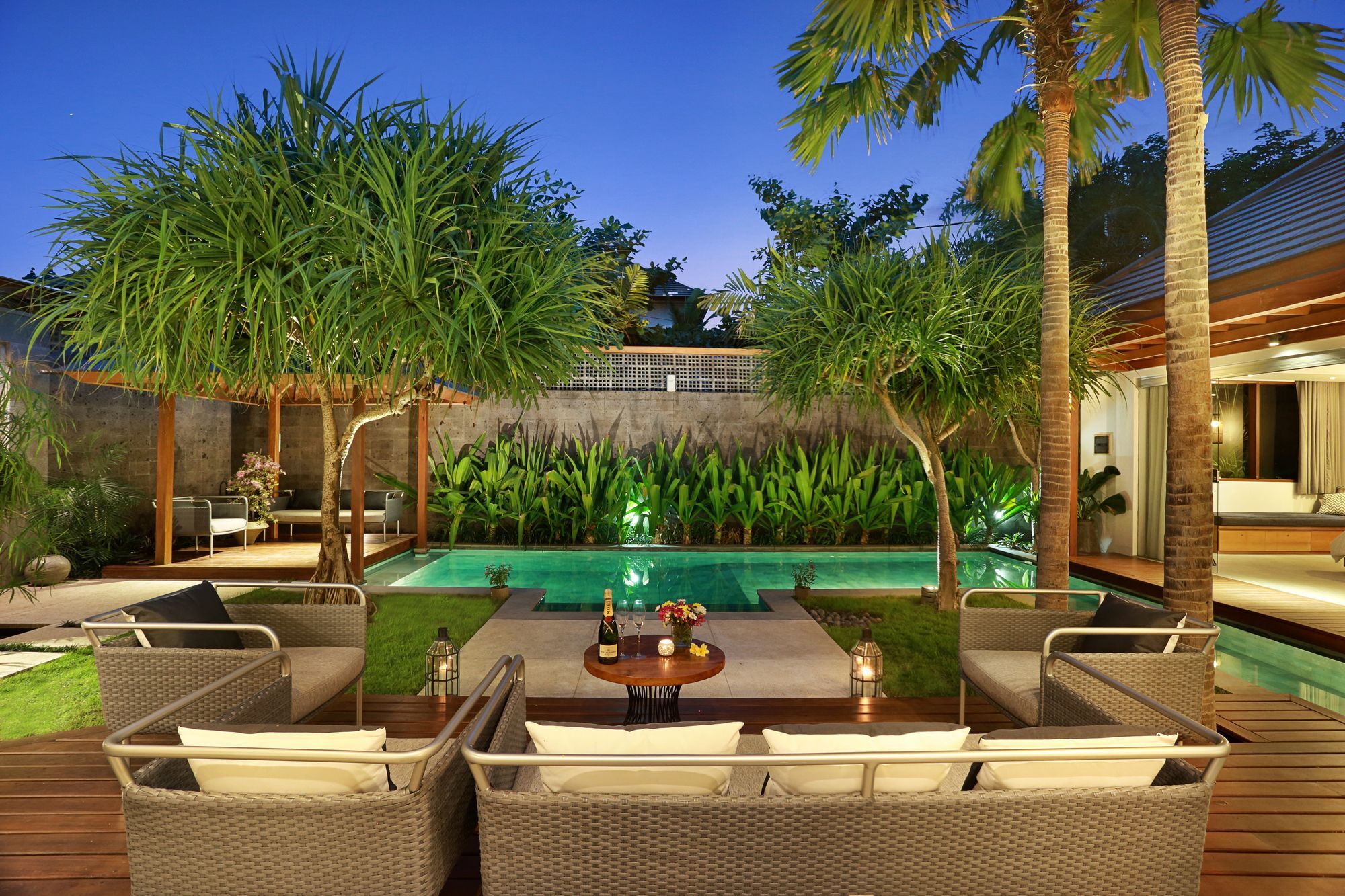 Villa Odyssey Seminyak Eksteriør billede